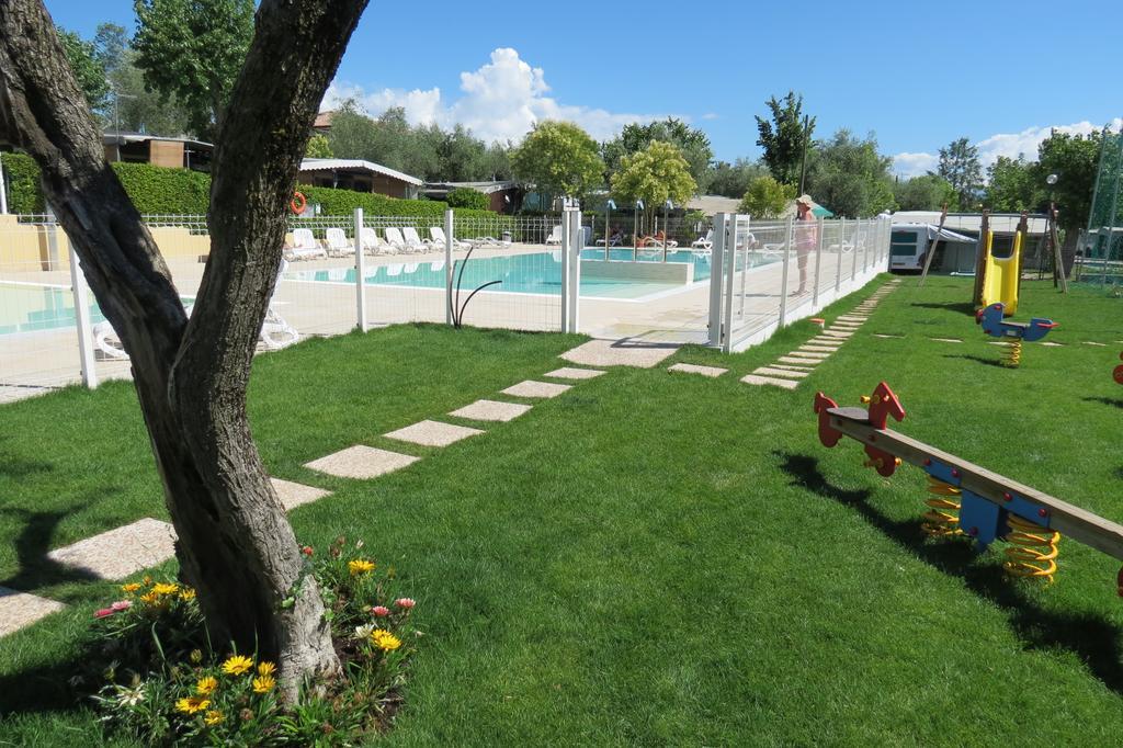 Camping San Michele Moniga del Garda Exterior foto